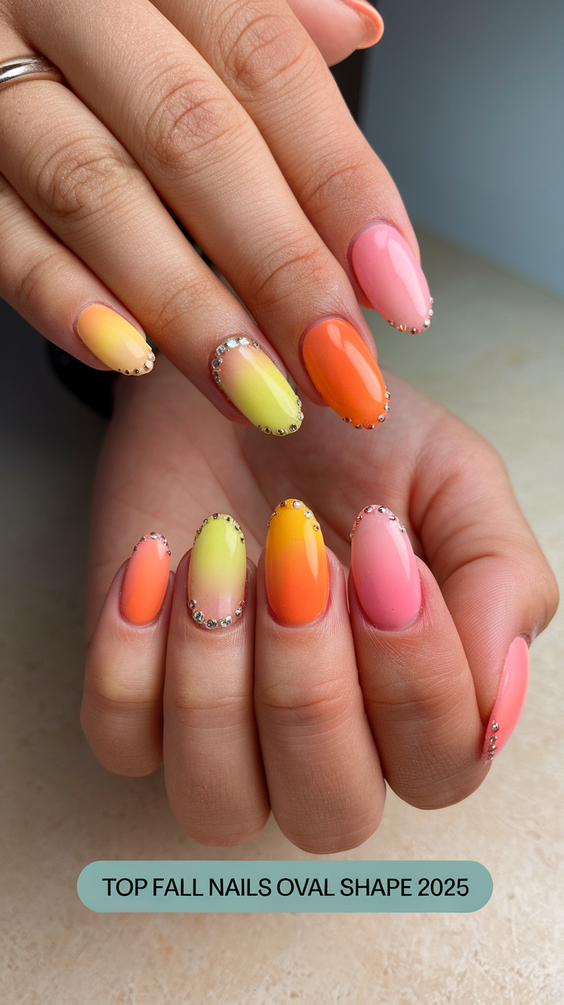 Fall Oval-Shaped Nails Ideas 2025 to Inspire Your Next Cozy Season Manicure with Elegant Designs