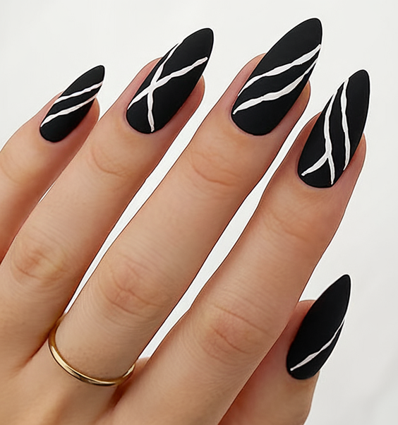 Chic and Moody Black Fall Nails Designs That Dominate Autumn 2025 Trends with Texture and Shine