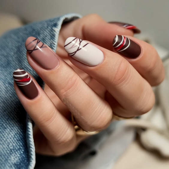 Fall Winter Nails 2025–2026: Stunning Seasonal Trends for Bold and Elegant Manicures