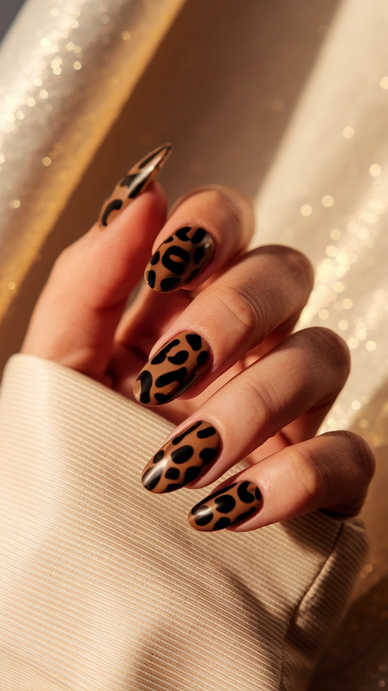 Fall Tortoiseshell Nails 2025: 20 Trendy Designs to Elevate Your Seasonal Manicure Game
