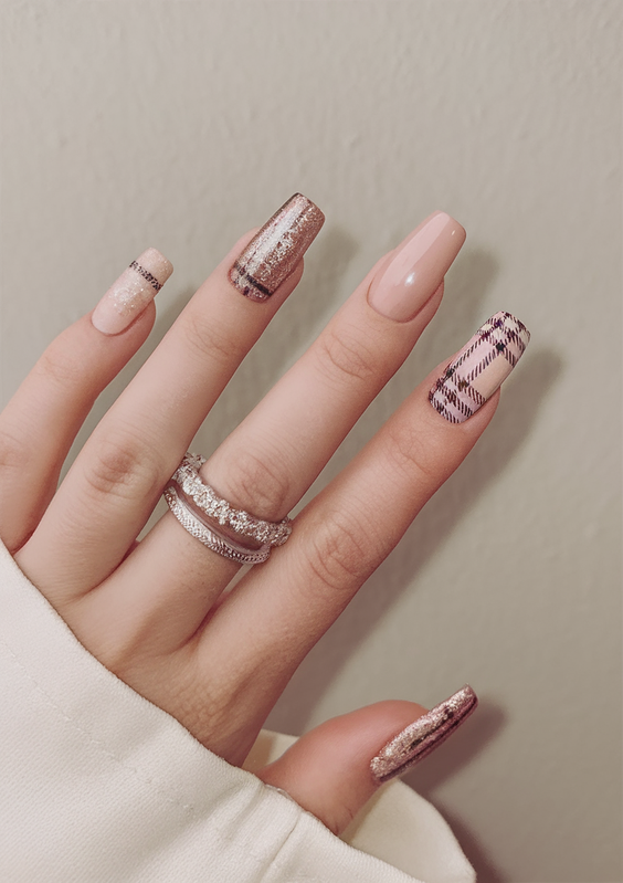Fall Winter Nails 2025–2026: Stunning Seasonal Trends for Bold and Elegant Manicures