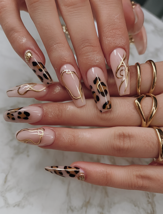 Fall 3D Nail Art Ideas 2025: Sculpted Florals, Pumpkins, and Pearls to Elevate Your Autumn Look