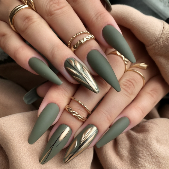Fall Winter Nails Color 2025–2026: Trendy Seasonal Shades and Festive Nail Art Inspirations