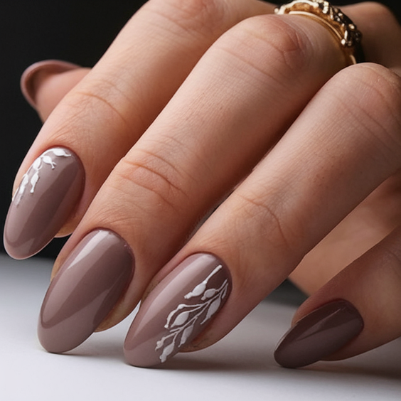 Chic and Cozy Brown Fall Nail Designs to Wear in Autumn 2025