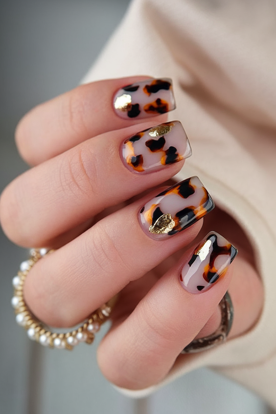 Fall Tortoiseshell Nails 2025: 20 Trendy Designs to Elevate Your Seasonal Manicure Game