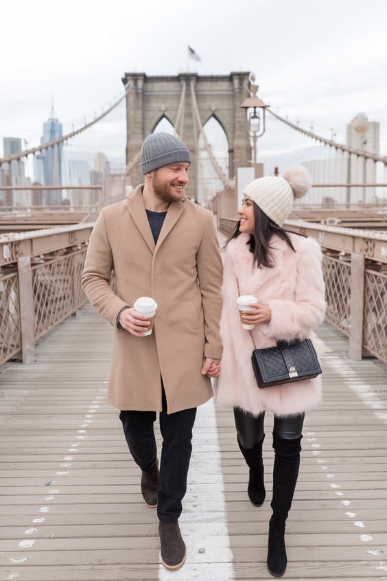 Winter 2025 2026 Family Photo Outfits Ideas for Stylish Seasonal Portraits That Feel Warm and Timeless