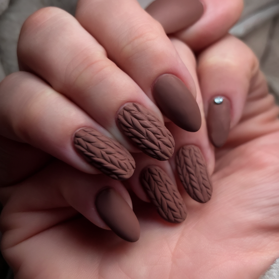 Fall 2025 3D Sweater Nail Art Ideas You’ll Want to Copy for Cozy and Stylish Seasonal Looks