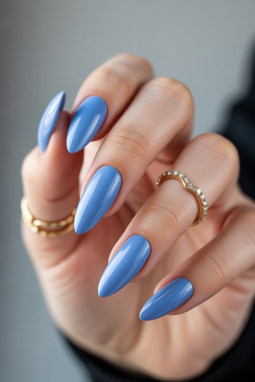 blue nails 2026 light almond