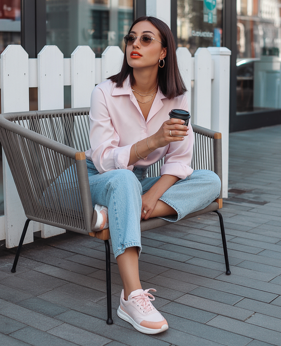 effortless spring outfit for Thursday 2026 Relaxed Pink Tones for a Casual Coffee Thursday