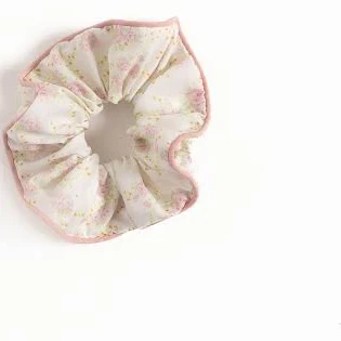 accessory Amira Scrunchie Petal & Pup USA $5.97