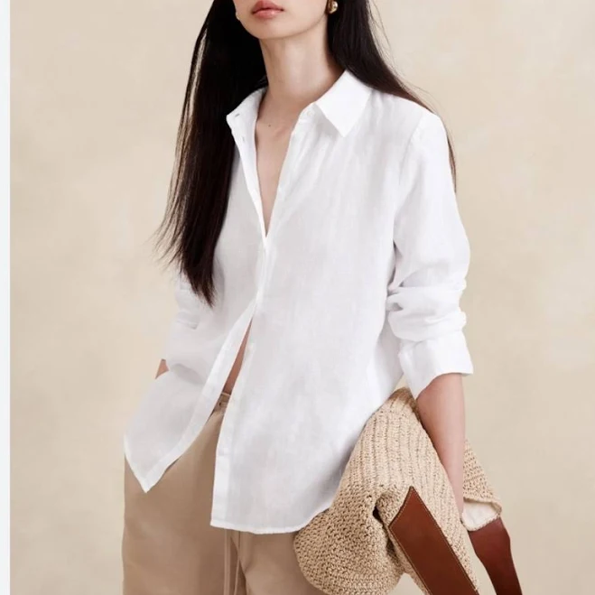 top Banana Republic Blue The Perfect Linen Shirt large Womens Poshmark $85