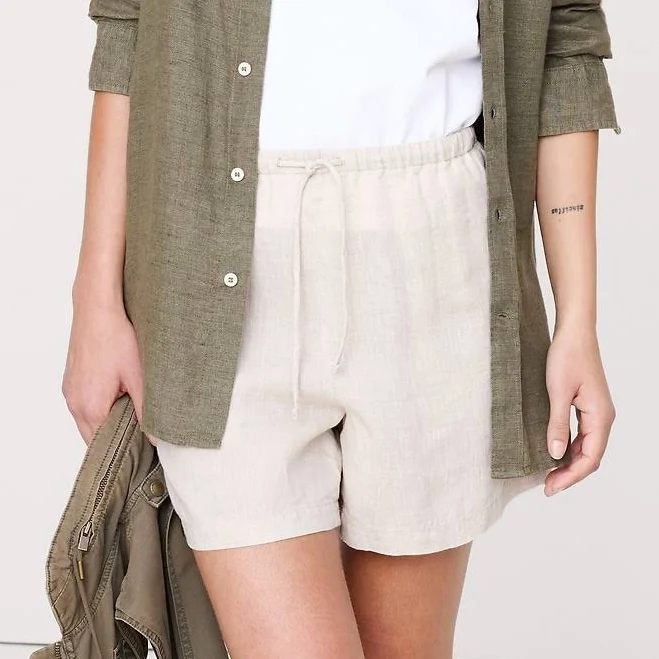 shorts Banana Republic Women's Linen Pull-On 4" Shorts Banana Republic $29.99