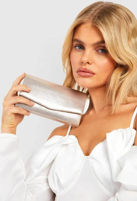 bag Boohoo Women's Structured Metallic Clutch Bag & Chain boohoo USA $13.6