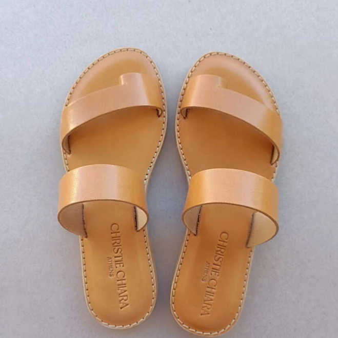 shoes Callista Flat Leather Sandals Christie Chiara Sandals $76.12