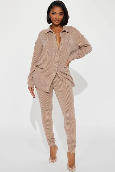 outfits Fashion Nova Conjunto Maddie Ribbed Leggings Fashion Nova $27.99