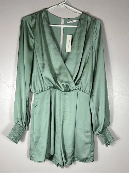 romper Francescas Mi Ami Satin Green Lined Shorts Romper Slit Back Deep V Neck eBay - jaymestreasures $26.99