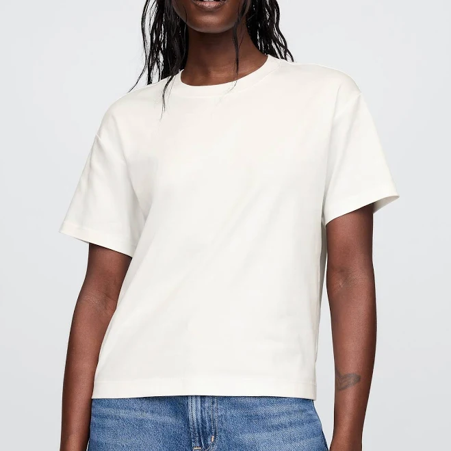 t-shirt Gap Women's Supima Cotton Relaxed T-Shirt Gap $49.95