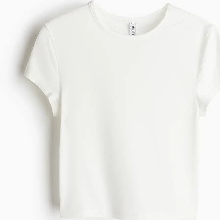 top H&M Ladies Fitted T-Shirt H&M $3.99
