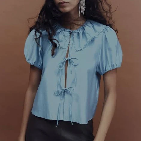 top H&M Ladies Tie-Front Blouse H&M $19.99