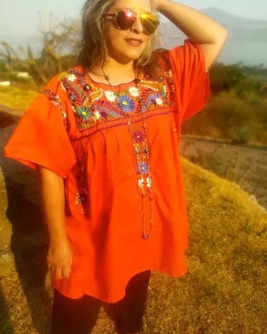 top Mexican Embroidery Peasant Blouse Etsy - SuperBohemian $37.5