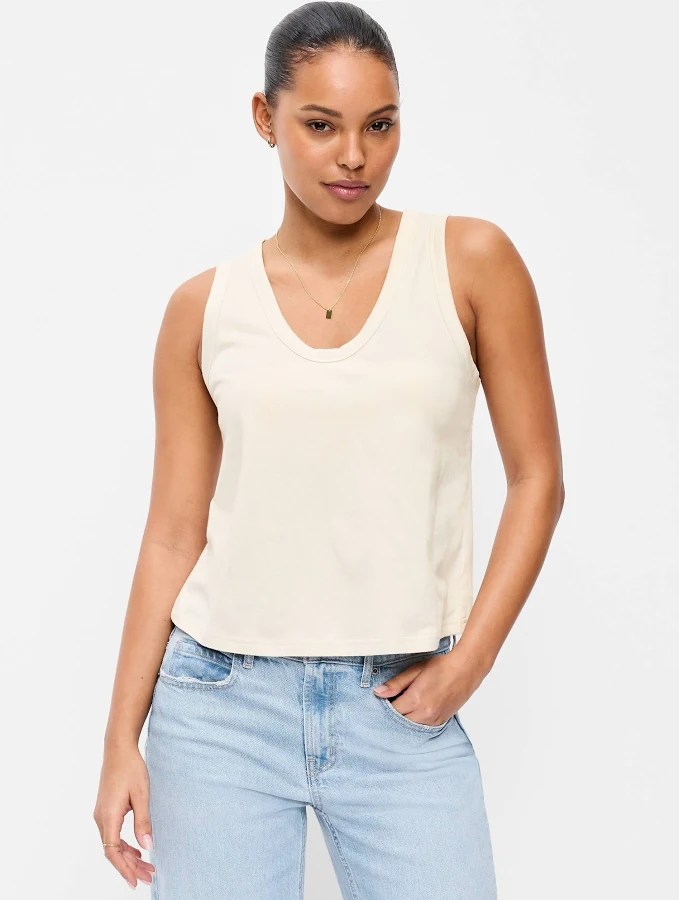 top Old Navy Women's Relaxed Scoop-Neck Tank Top Old Navy $7.49