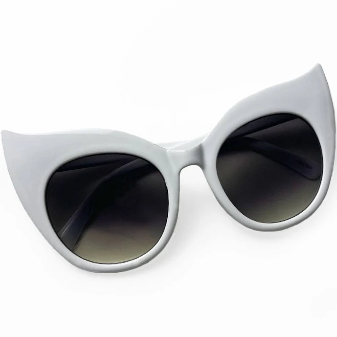 accessory Oversized Wing Tip Cat Eye Sunglasses Loco Lindo $22
