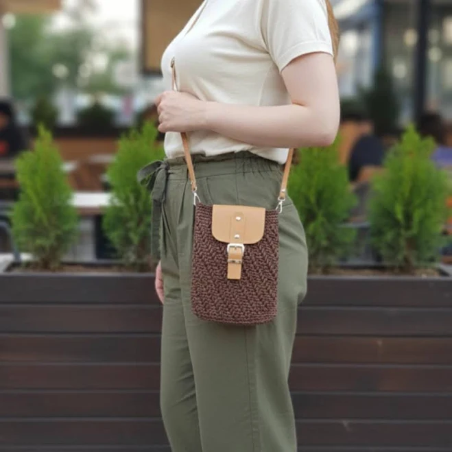 bag Raffia Woven Straw Crossbody Bag with Leather Flap Etsy - Seller $49.99