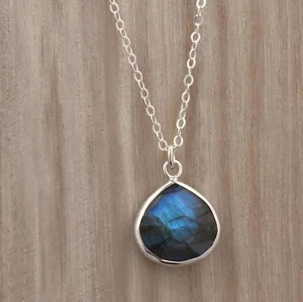 accessory Sterling Silver Labradorite Pendant Necklace Etsy - Seller $28