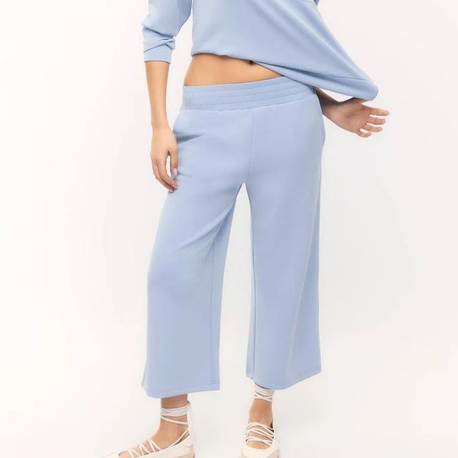 culottes Stradivarius Soft-Feel Culottes Stradivarius $39.9
