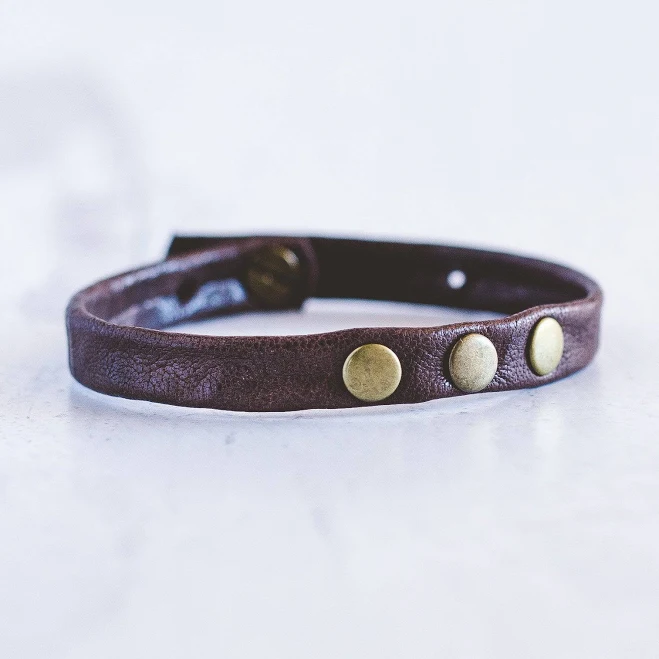accessory Women's Handmade Leather Bracelet with Brass Design Giving Bracelets $29