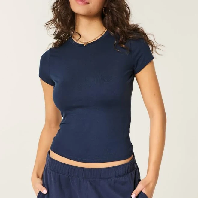 top Hollister Women's Seamless Baby Tee Hollister Co - Official $7.49