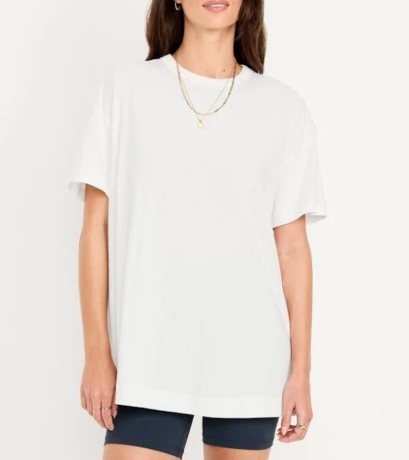 t-shirt Old Navy Women's Oversized Everywear Tunic Old Navy $9.99