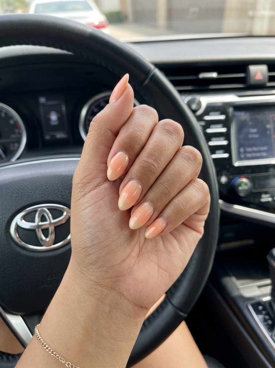 Peach Aura Gradient Nails 2026 | Romantic Summer Evening Sunset peach aura gradient nails for wedding guest, date night. Trending summer nails 2026.