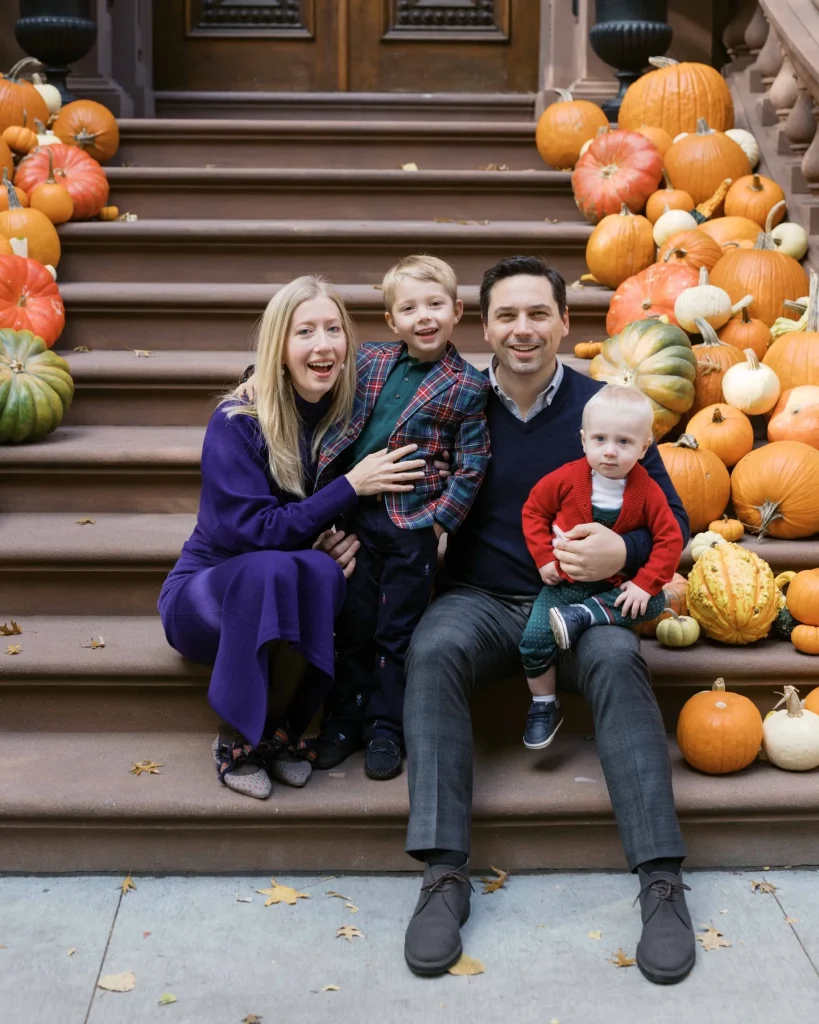 22 Fall Family Picture Outfits 2026: Beautiful Outfit Ideas For Timeless Autumn Photos