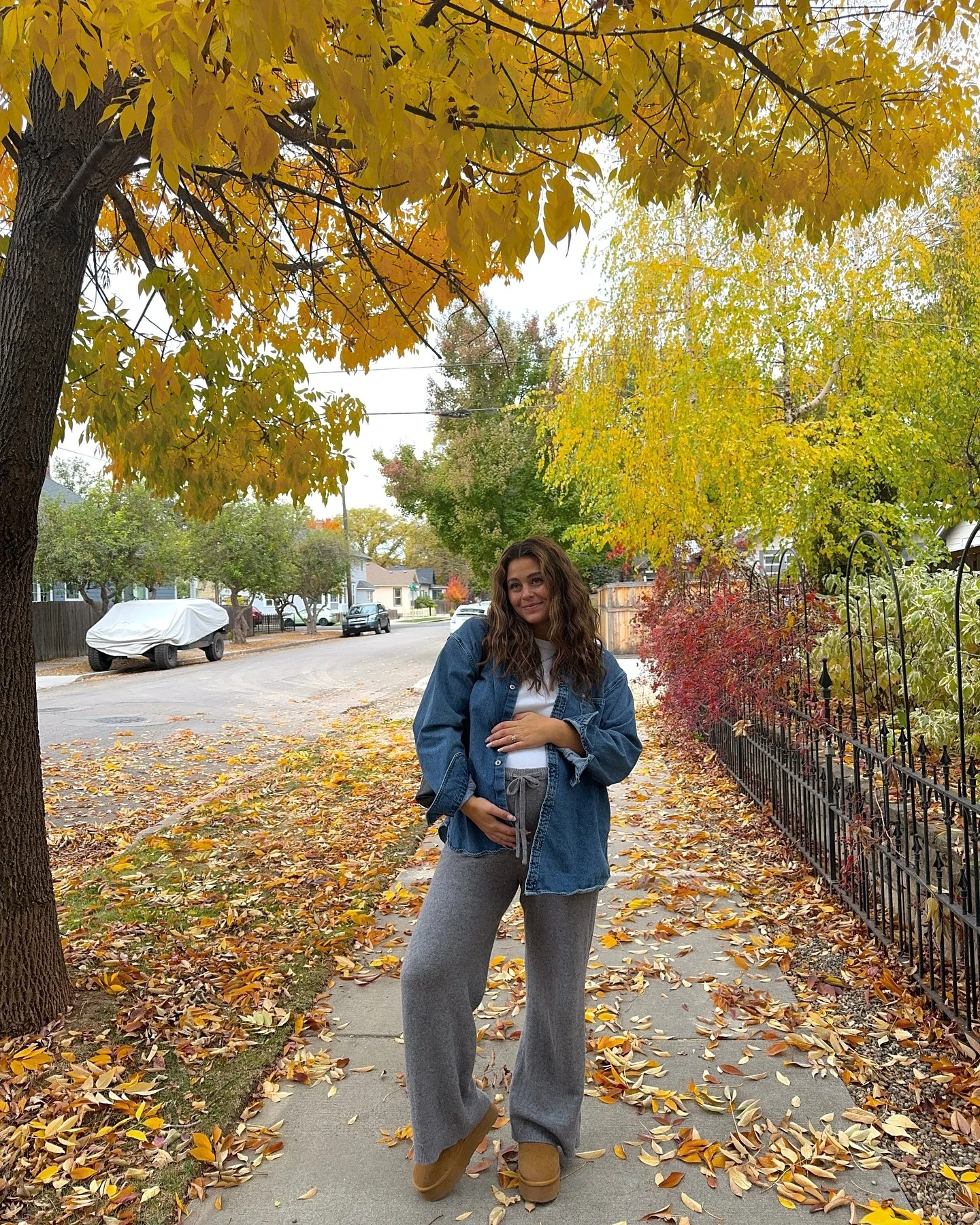 fall pregnancy outfits 2026 Relaxed Denim Shirt With Cozy Knit Lounge Pants