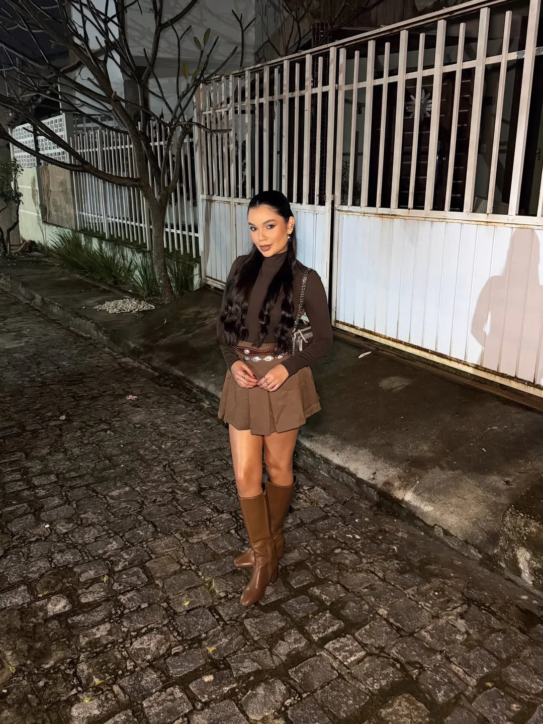 fall date night outfits 2026 Chocolate Tones And Riding Boots For A Chic Casual Date