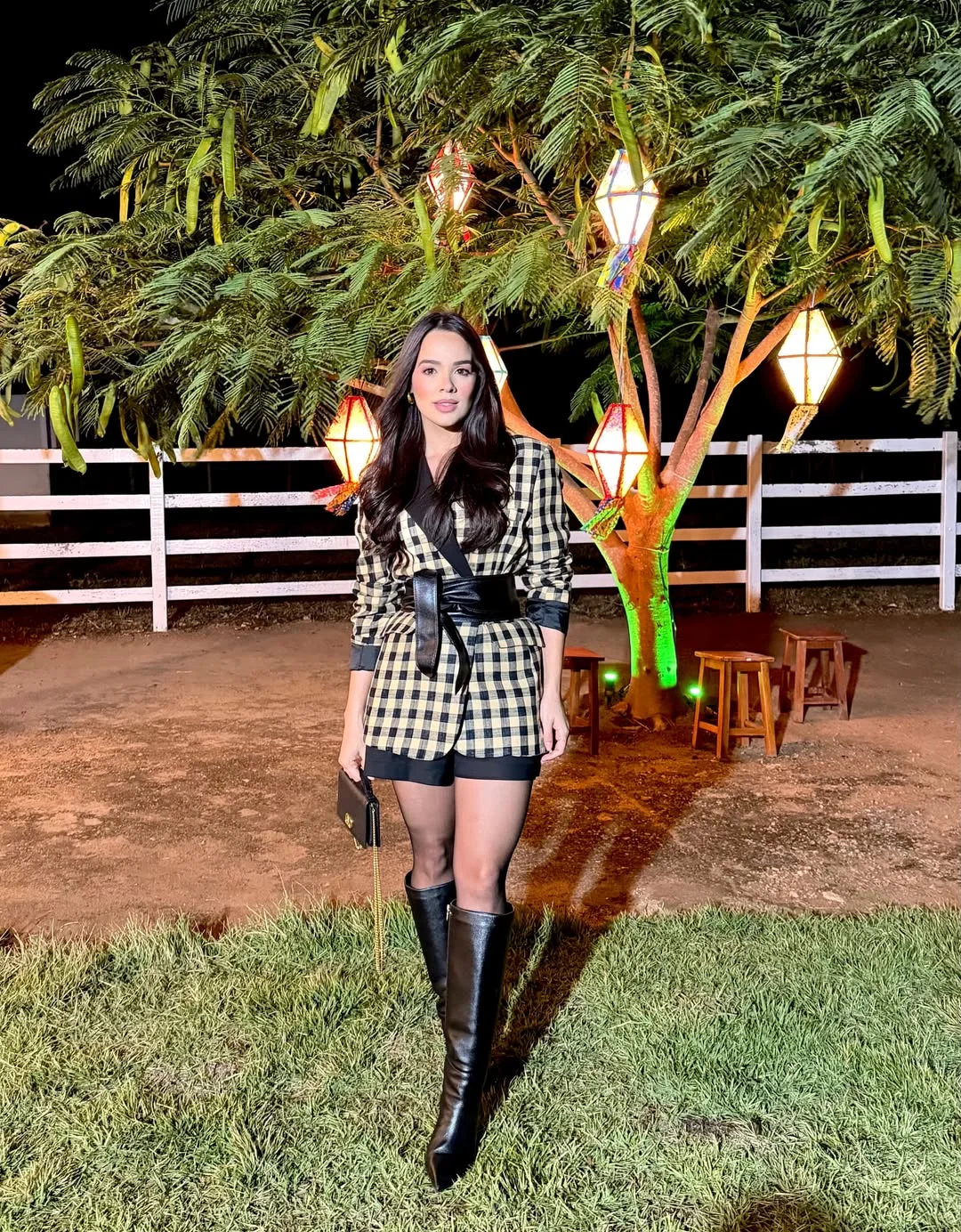 fall date night outfits 2026 Checked Blazer And Shorts For A Fashion-Forward Evening