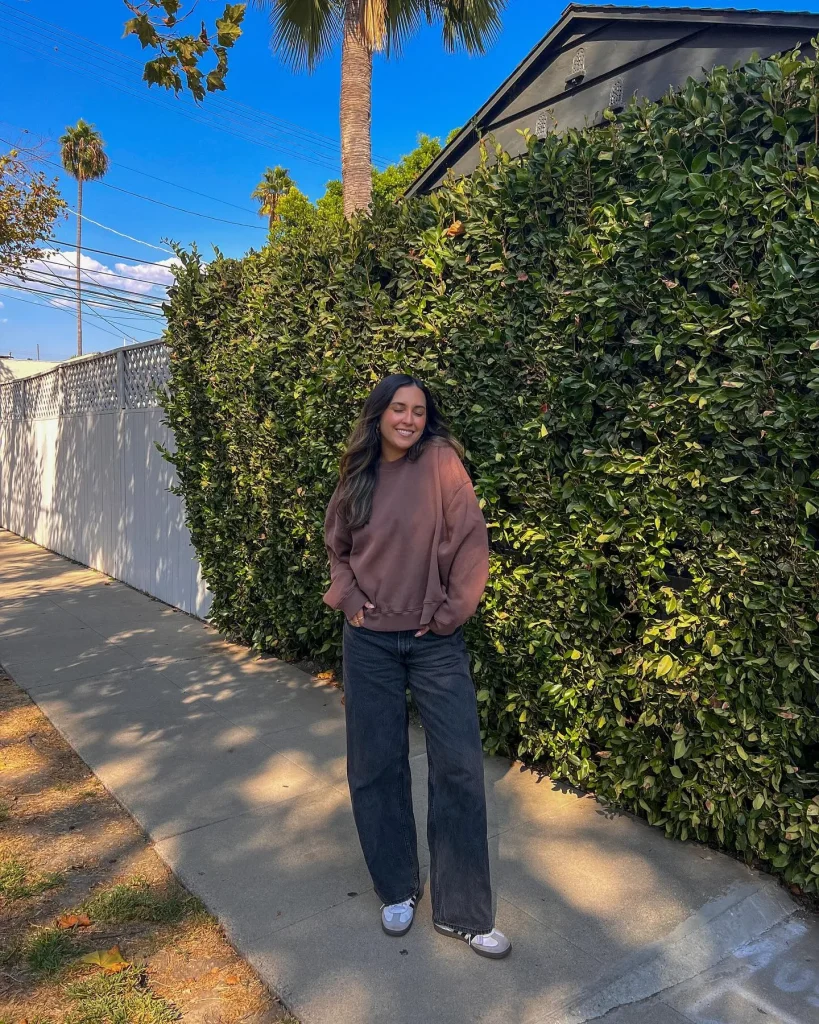 22 Fall Outfits With Sweater 2026: Cozy And Chic Sweater Looks To Wear All Season