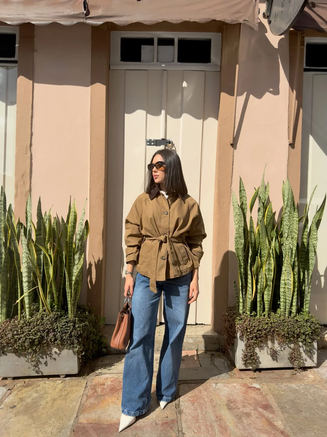 nice fall outfits 2026 Earth-Tone Utility Jacket With Classic Wide-Leg Jeans