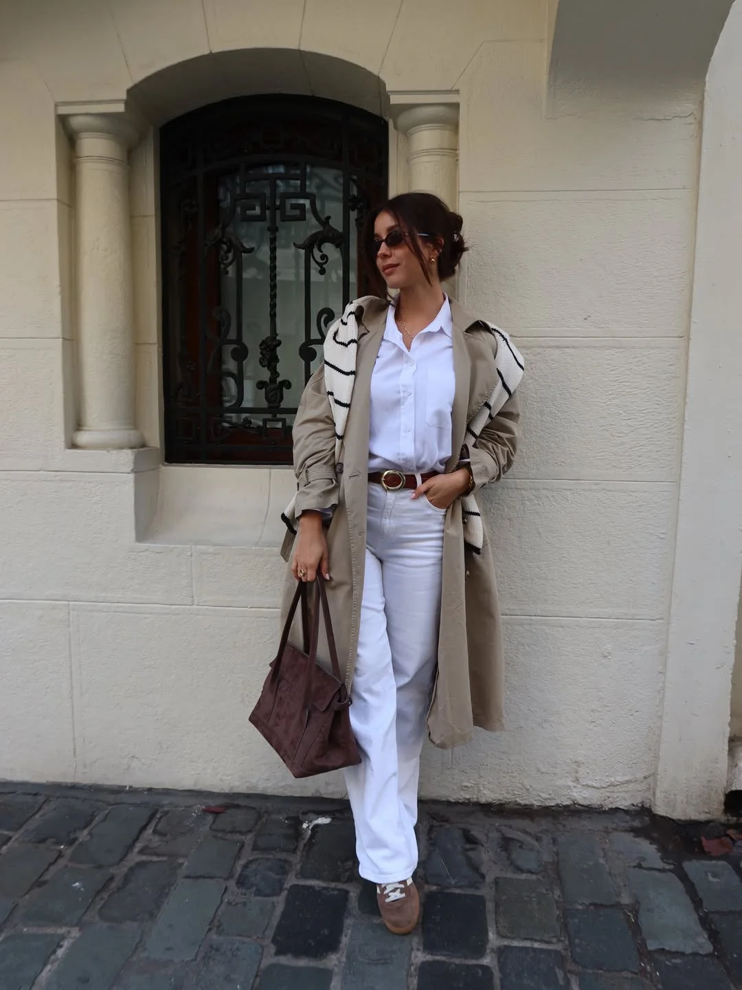 simple fall outfits 2026 Light Trench Coat And Crisp White Layers