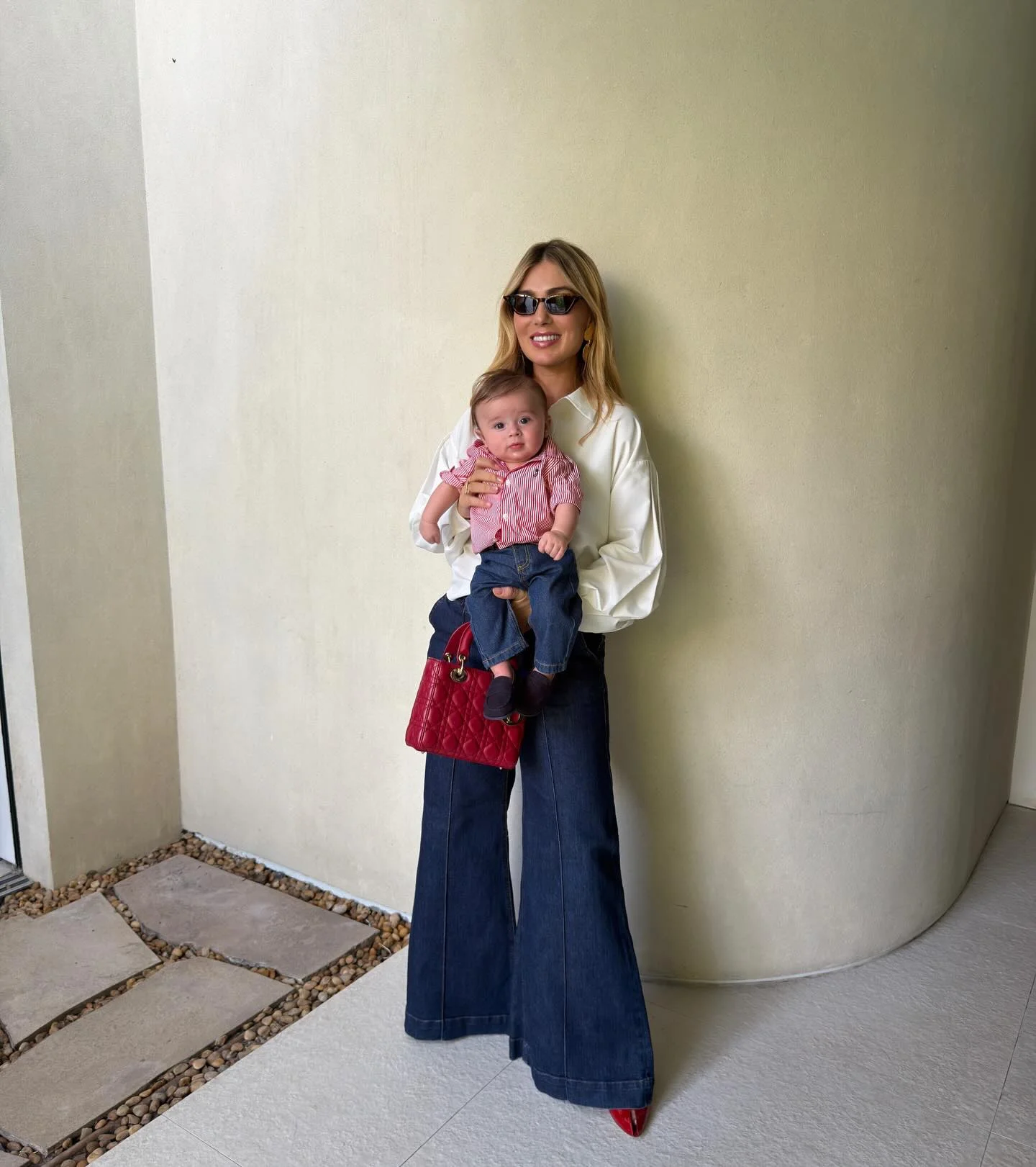 fall mom outfits 2026 Dark Denim And Statement Accessories That Feel Modern