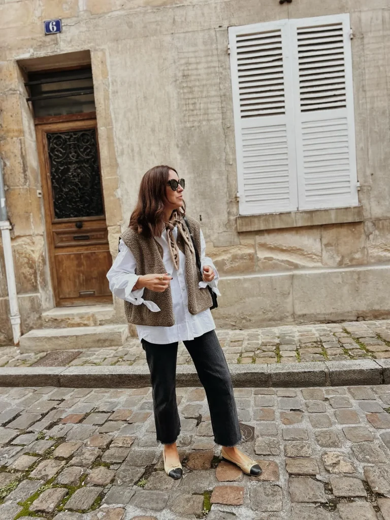 21 Fall Vest Outfits For Women 2026: Chic Layering Ideas To Wear All Season
