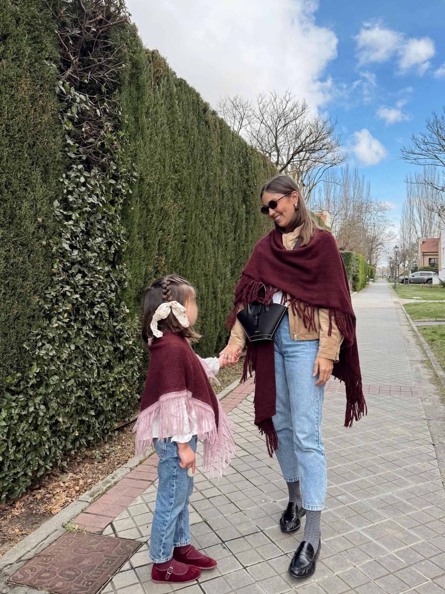 fall mom outfits 2026 Rich Berry Layers That Bring Cozy Autumn Energy