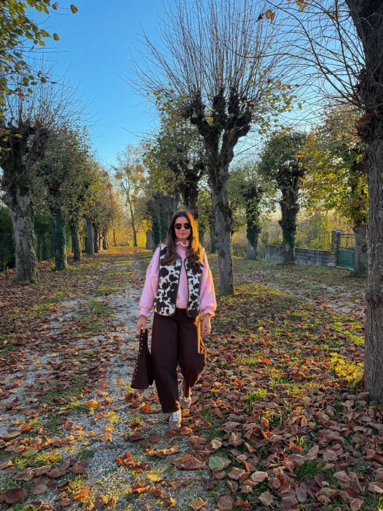 21 Fall Vest Outfits For Women 2026: Chic Layering Ideas To Wear All Season