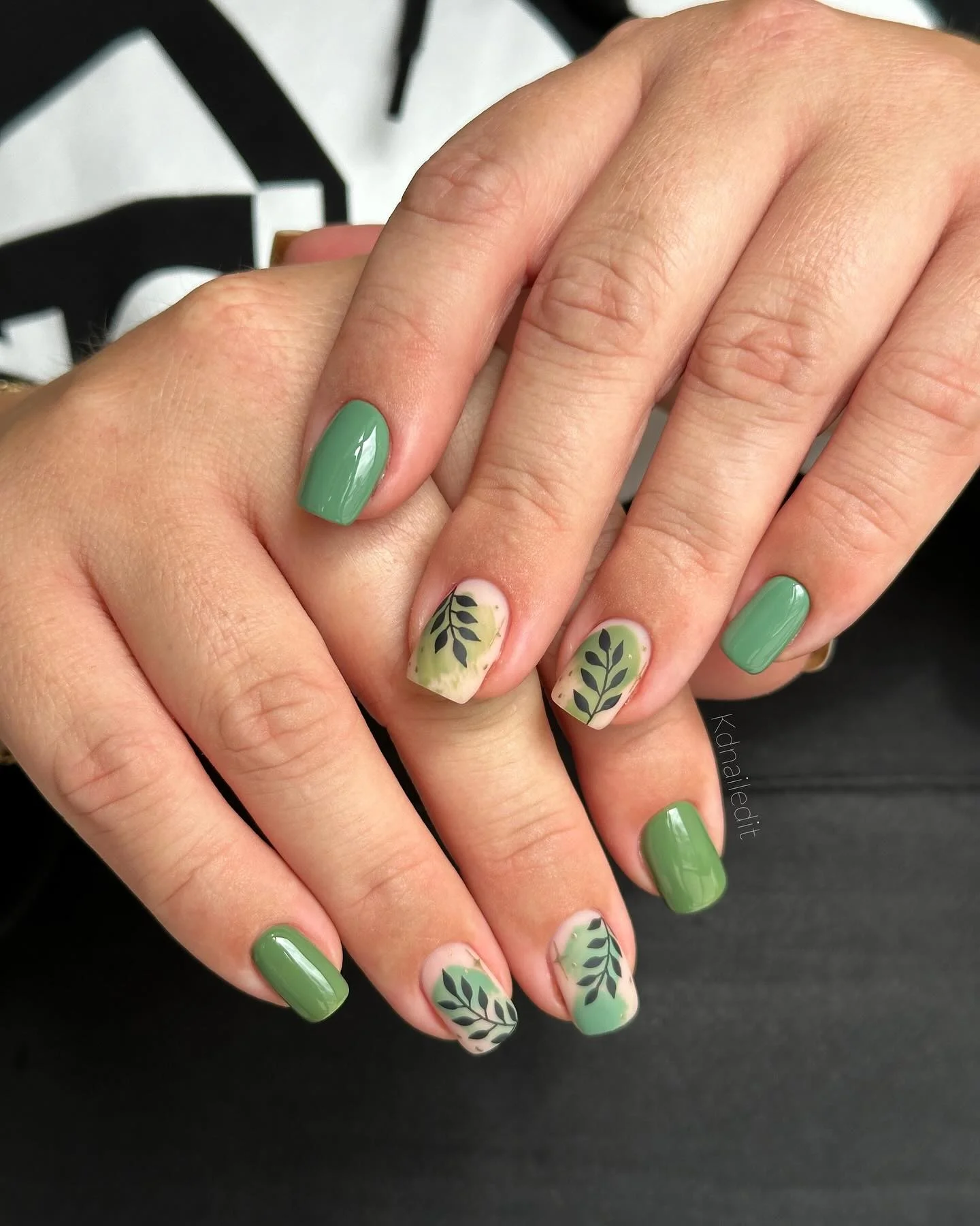fall nail for all plates skin 2026 Muted Sage Botanical Nails For Every Autumn Mood