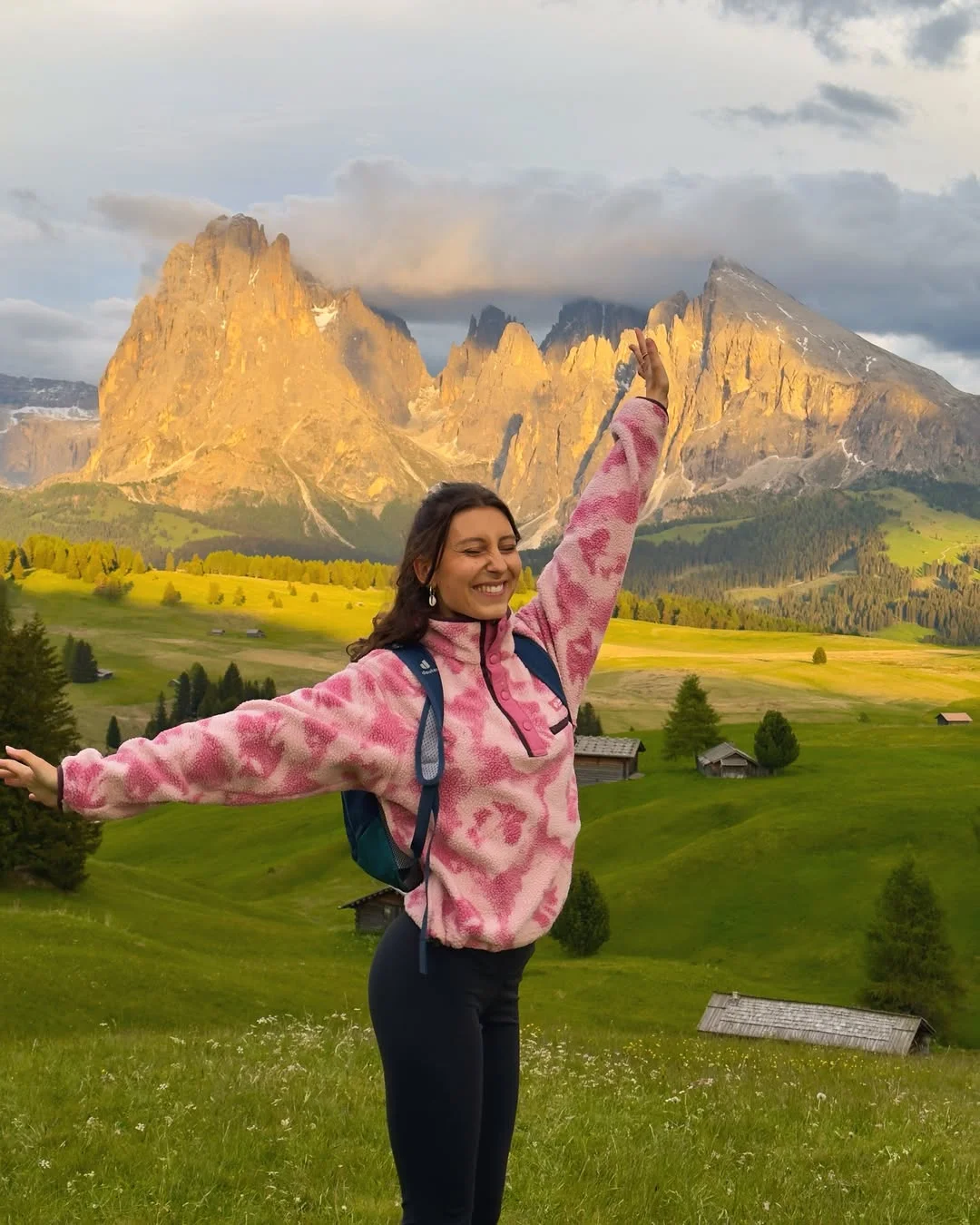 fall hiking outfits 2026 Cozy Pink Fleece Layers For Golden Hour Adventures