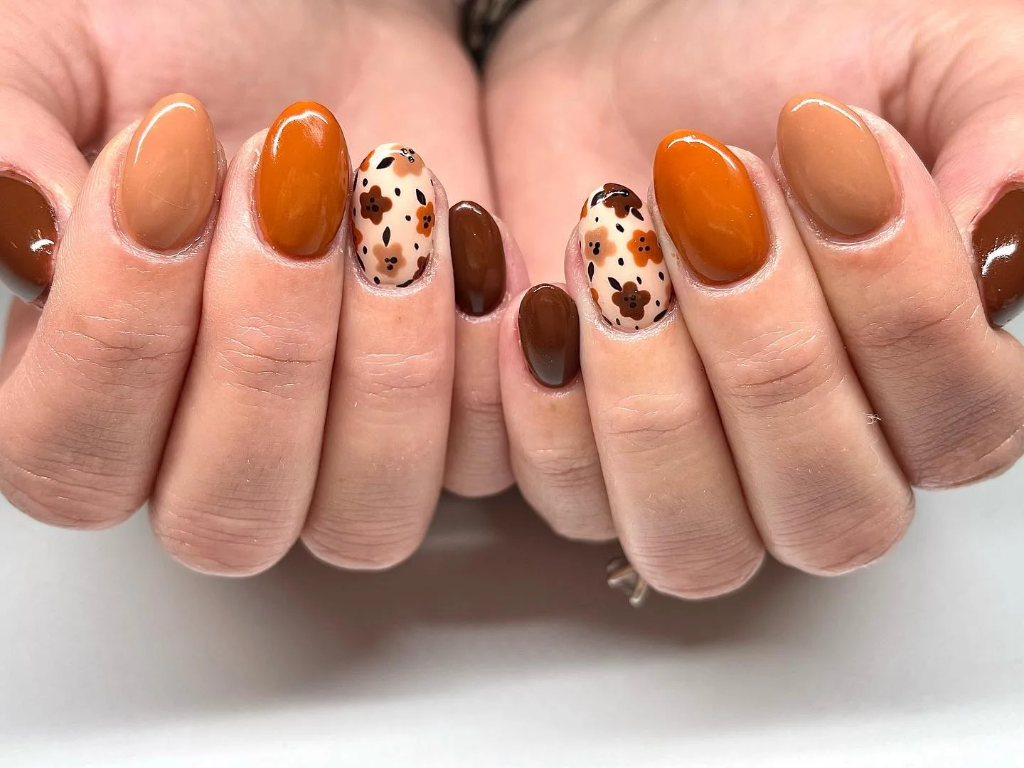 fall nail for all plates skin 2026 Cozy Pumpkin Florals In Rich Autumn Tones