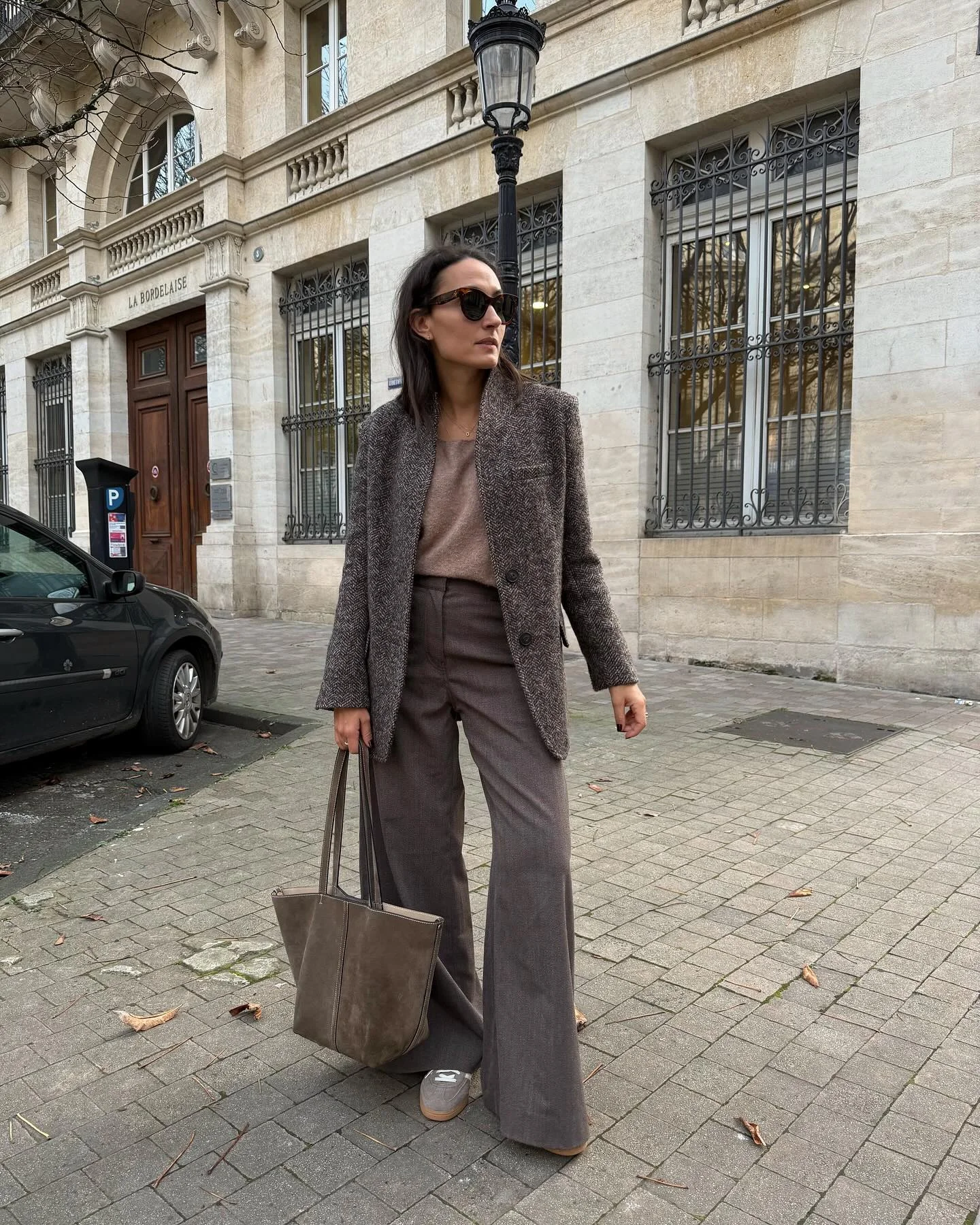 fall outfits wide leg trousers 2026 Layered Taupe Textures For Relaxed Autumn Days
