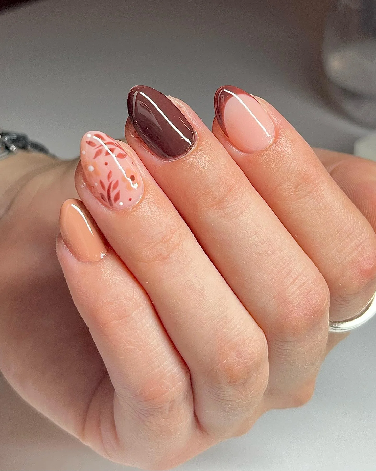 fall short nails 2026 Warm Mocha Botanical Accent Nails