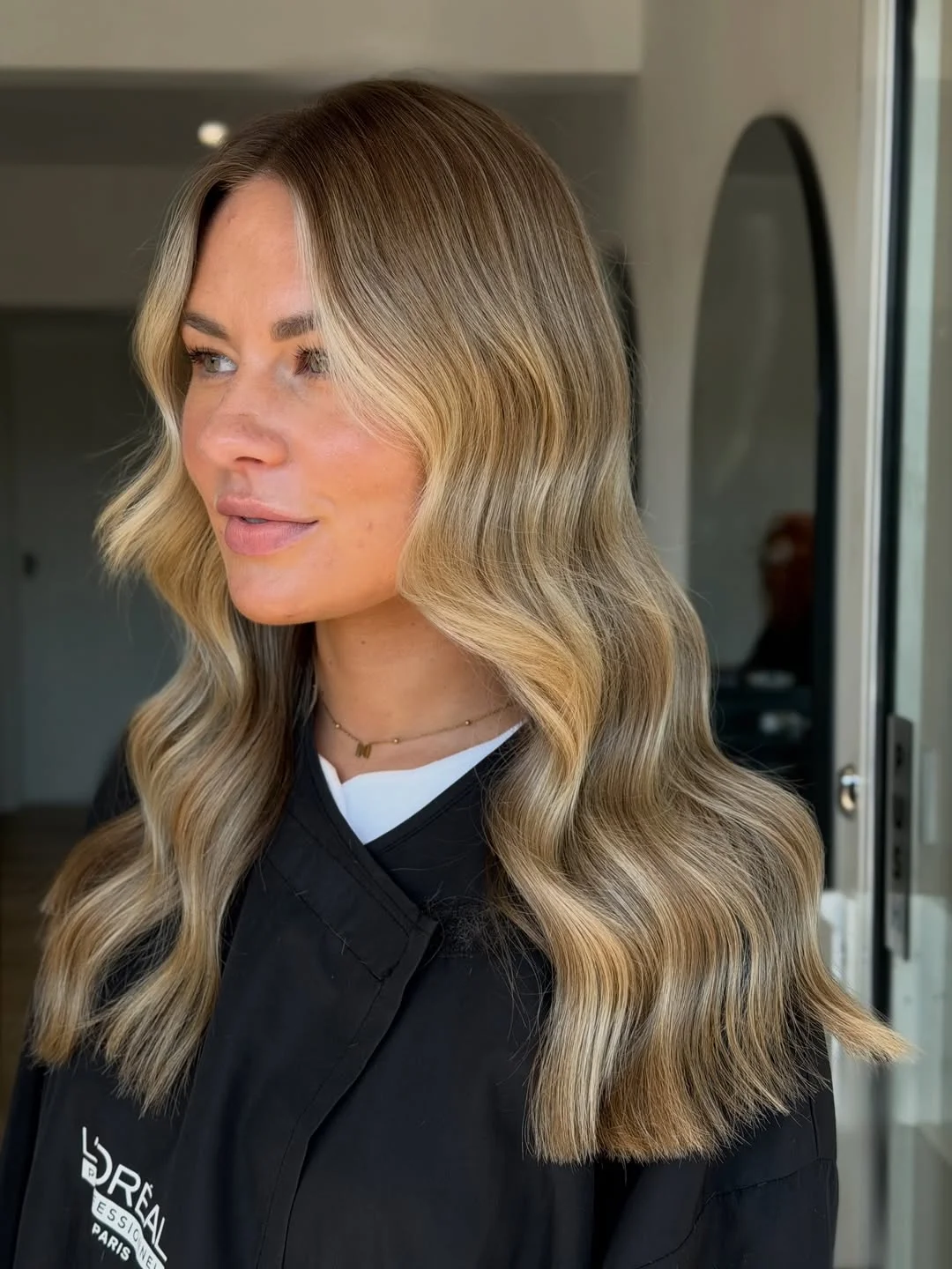 babylights hair ideas Beige Blonde Babylights With A Modern Lob